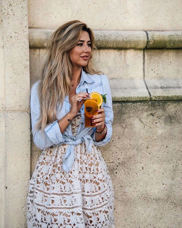 The Black Orange is here. Doing what it does best. Keeping you cool on every sense! Thank you to @magdayamin for this lovely photo! •
•
•
•
•
•
•
#tea #icedtea #blacktea #miami #coragables #food #beautiful #smalltea #smallteaco